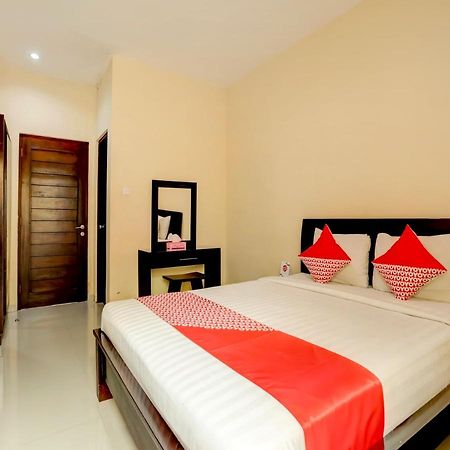 Oyo 3190 Pondok Putra Bersaudara Санур Экстерьер фото